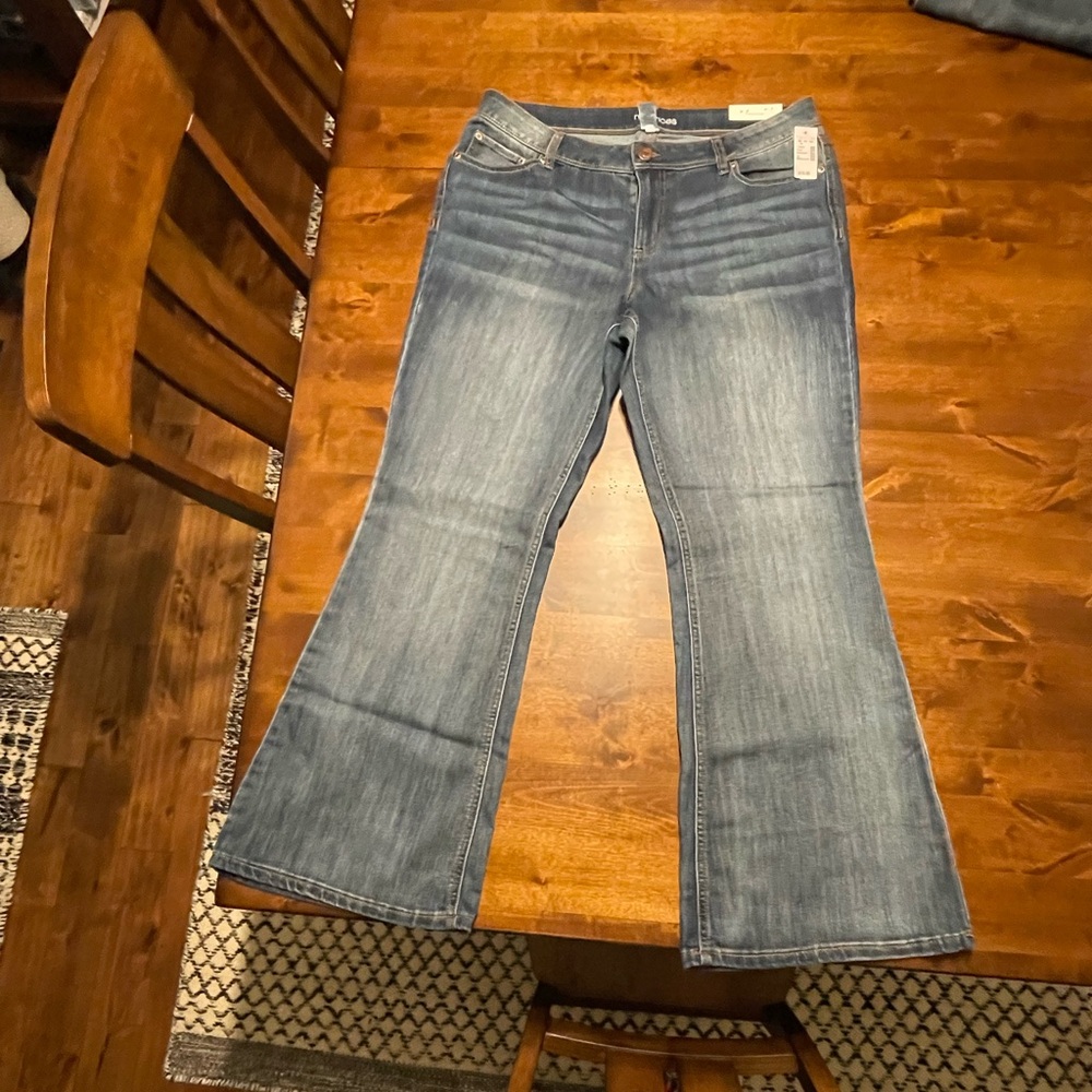NWT Maurice’s Flare Jeans Size 16